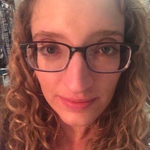 Meet your Posher, Whitney